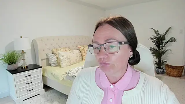 Vika73 webcam