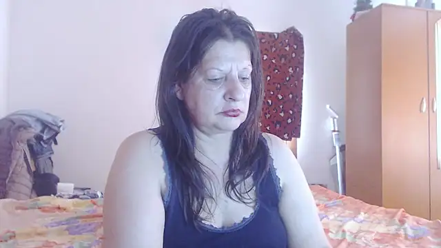 ExtasyMature webcam