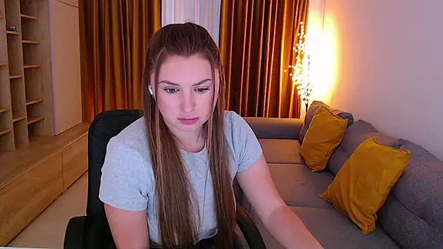 mia_bloomy webcam
