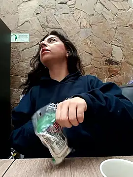 anntonella_watson webcam