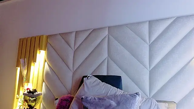 Anaise_latif webcam