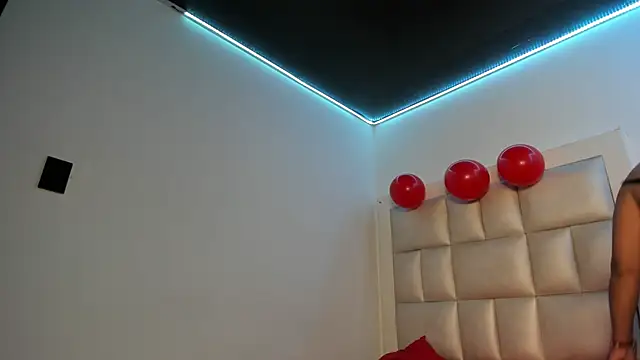 peyton__wat webcam