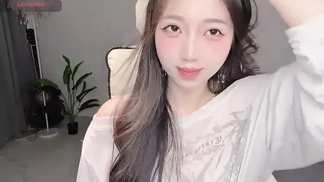 Yukiy8877 webcam