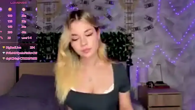 live amateur cam Karina Vibe