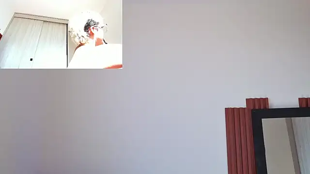 Rebeka-baker live sex cam