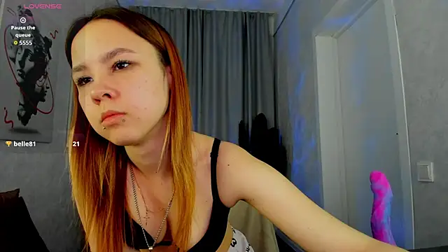 Lori_Bllossom webcam
