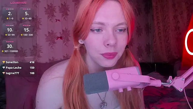 Cutie_Bambi webcam