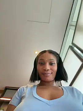 ___Nessa Live Webcam on Stripchat