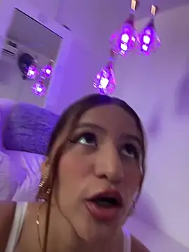 ViankaRose webcam