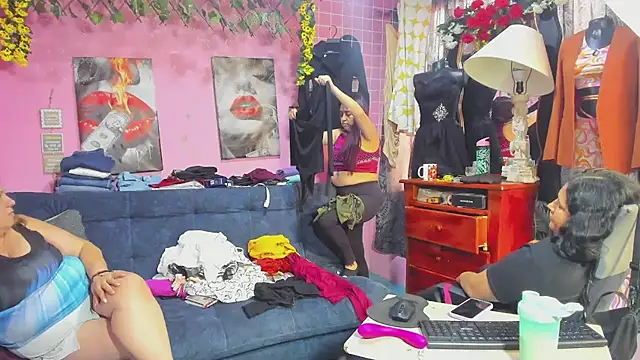 lesbiancuple webcam