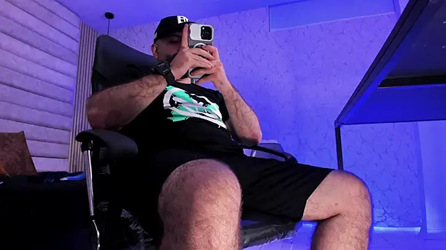 jhon_bear03 (M young) - worship your king until he cum