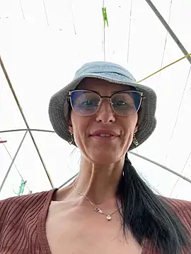 MilffantasyX webcam