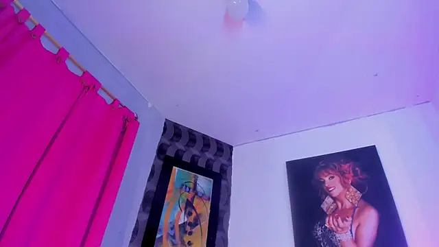 ciara_hotts (T teen) - masturbate riding dildo