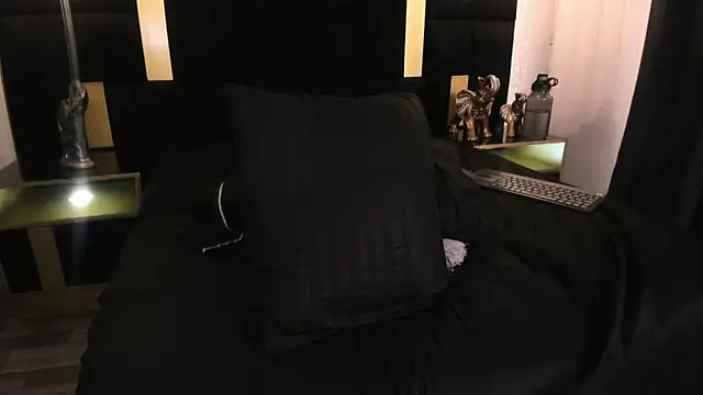 Lucio__Fox webcam