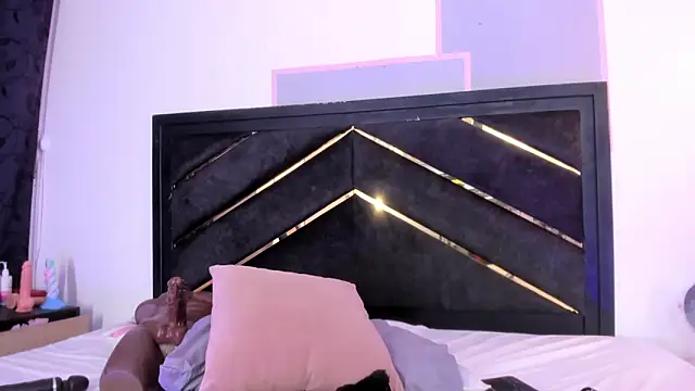 april_jones05 webcam