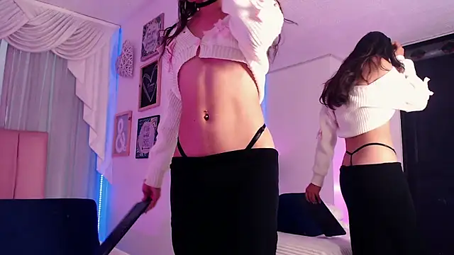 IsabelleDaza webcam