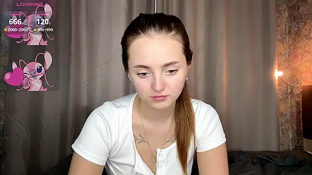 LoraDavi webcam