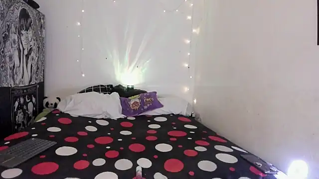 chloe_kisses webcam
