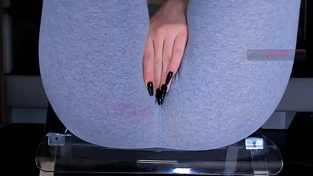 Cameltoe_squirt_inPants webcam