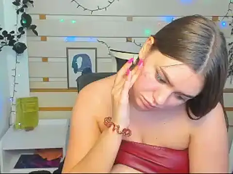 Josephine_Kiss webcam