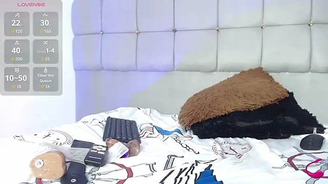charlotte_brawn webcam