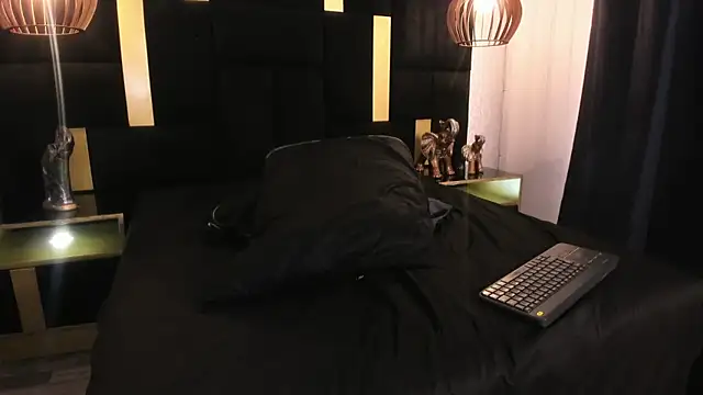 Lucio__Fox webcam