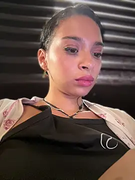 Sasha-firee webcam
