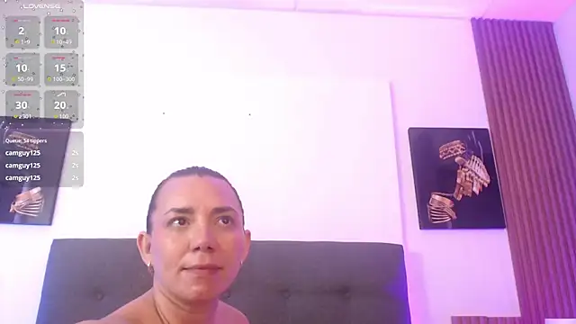 milfsecret69 webcam