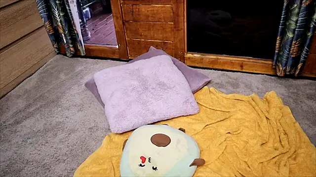 LittleMe97 webcam