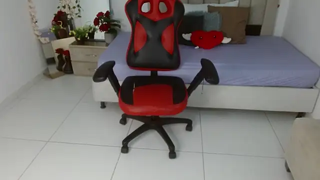 sven_fox723 webcam