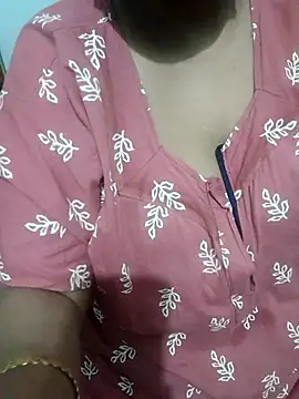 Tamil_aishu09 webcam