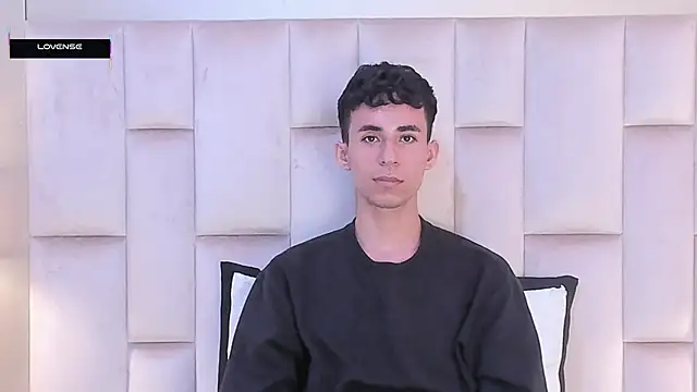 zahir_ashar - Zahir_Ashar's free webcam - UK Sex Cams