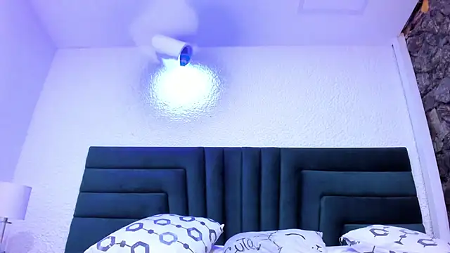 Dahliablack webcam