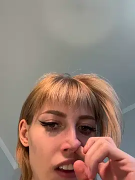 fluttershay webcam
