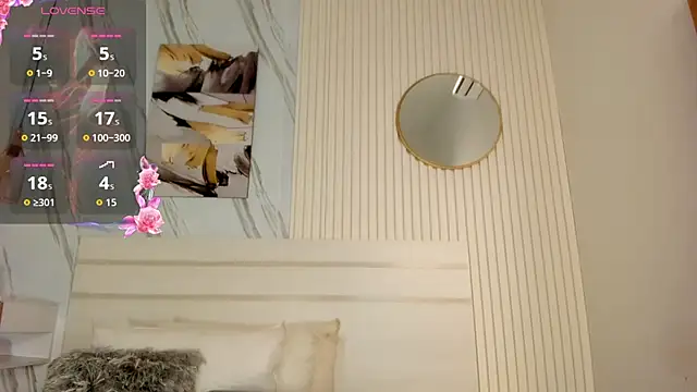 Afro_Luna webcam