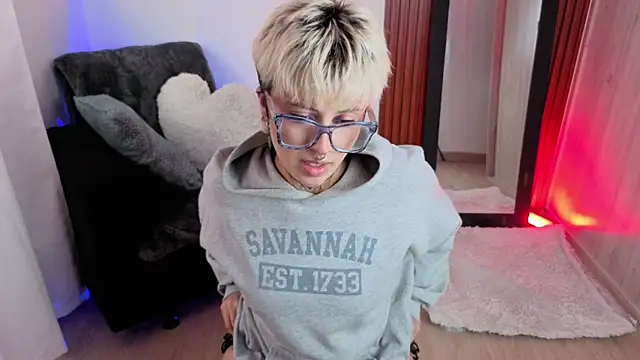 Rebeka-baker webcam