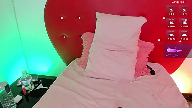 nicolette_rock webcam