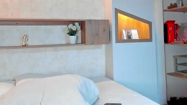 Emilly_Beaumont webcam