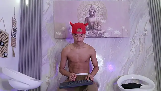 GOLD_BOYS webcam
