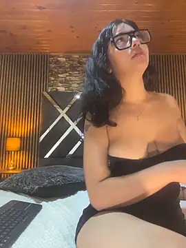 Amy_channel webcam