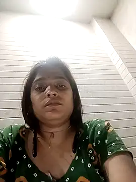 Trisha_71 webcam