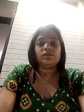 trisha_71 - Trisha_71's free webcam - UK Sex Cams