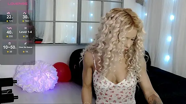 SarahRaynex webcam