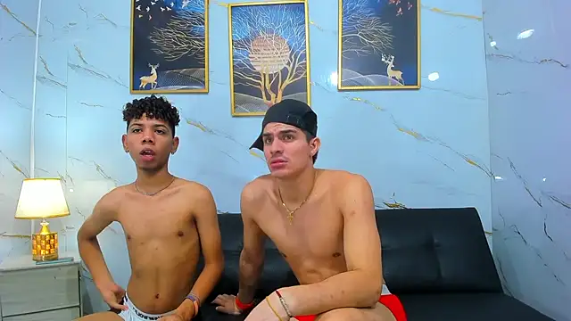 Spicy_guys webcam