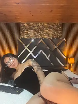 Amy_channel webcam