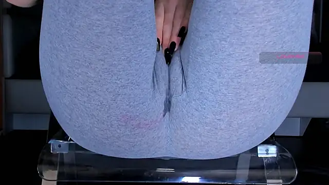 Cameltoe_squirt_inPants webcam
