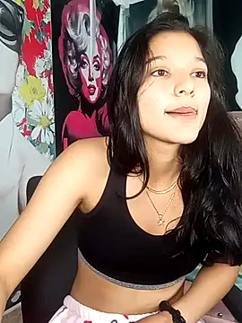 Webcam Model (Sweet_Innocence_) is live