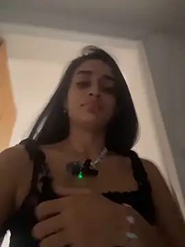 leilani_X webcam