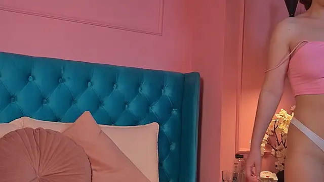 Roxy_Wilde webcam