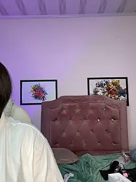 Selenee23 webcam